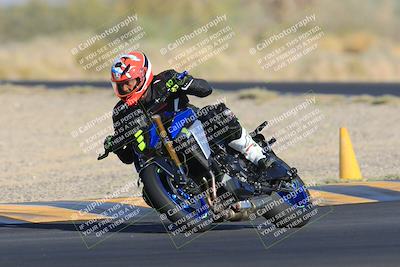 media/May-14-2023-SoCal Trackdays (Sun) [[024eb53b40]]/Turn 7 (740am)/